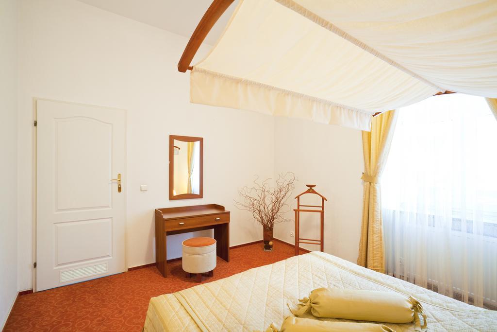 Aiden By Best Western Lodz Exterior photo